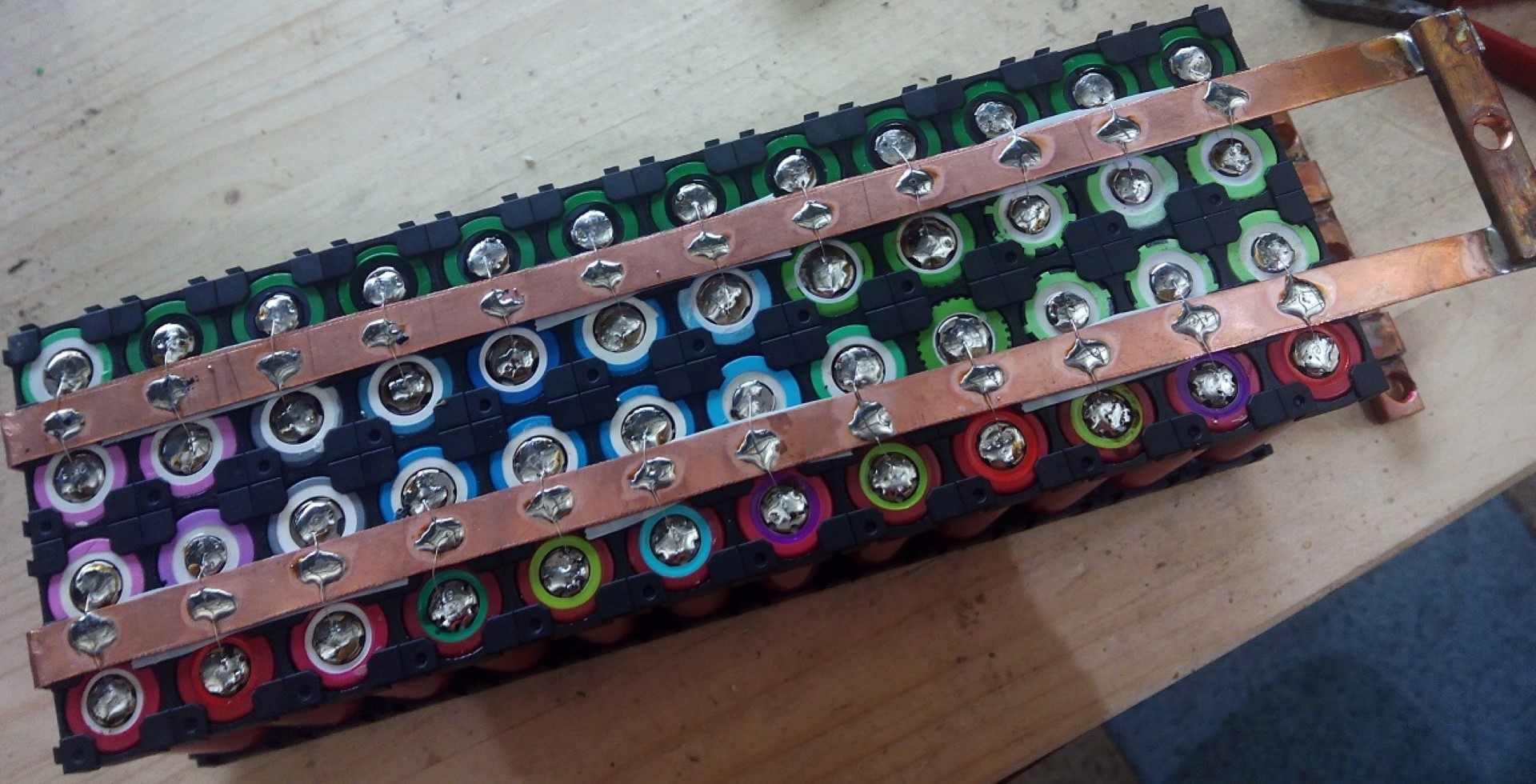 Akkuback DIY 18650 Powerwall