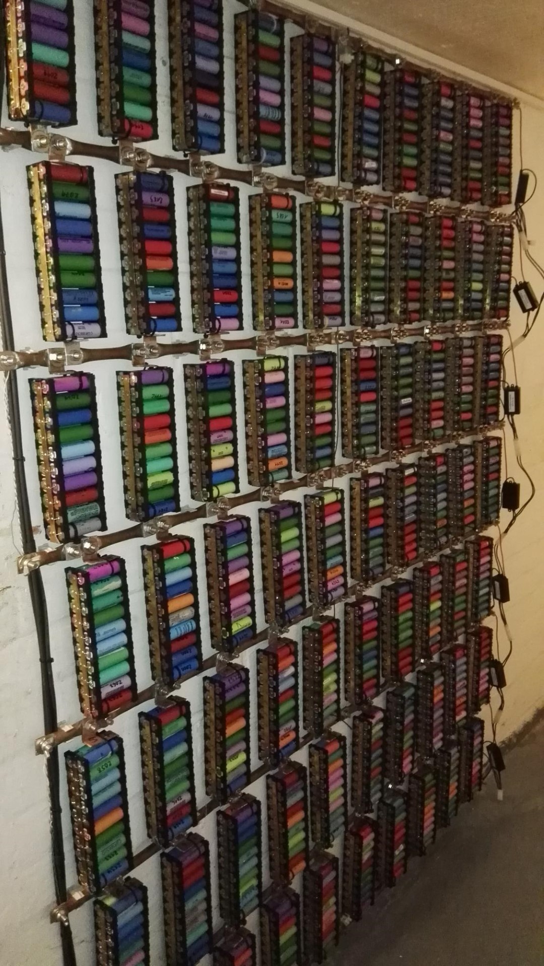 Akkuback DIY 18650 Powerwall