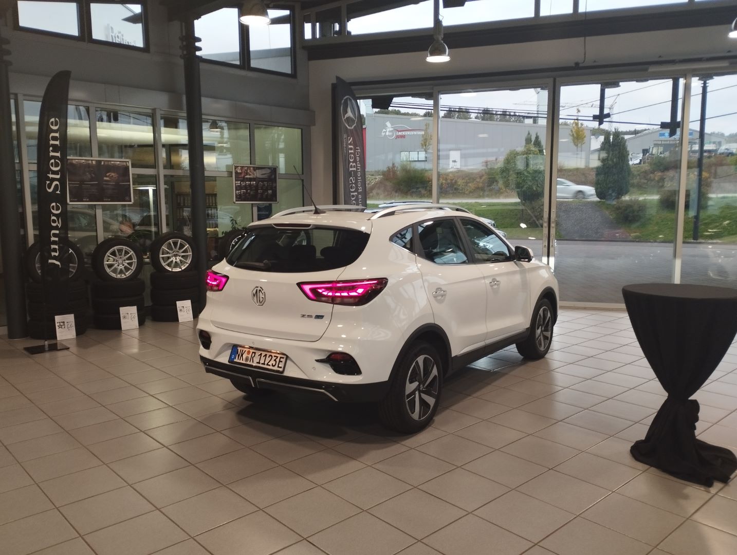 MG ZS EV Model 2022 Facelift neu 2