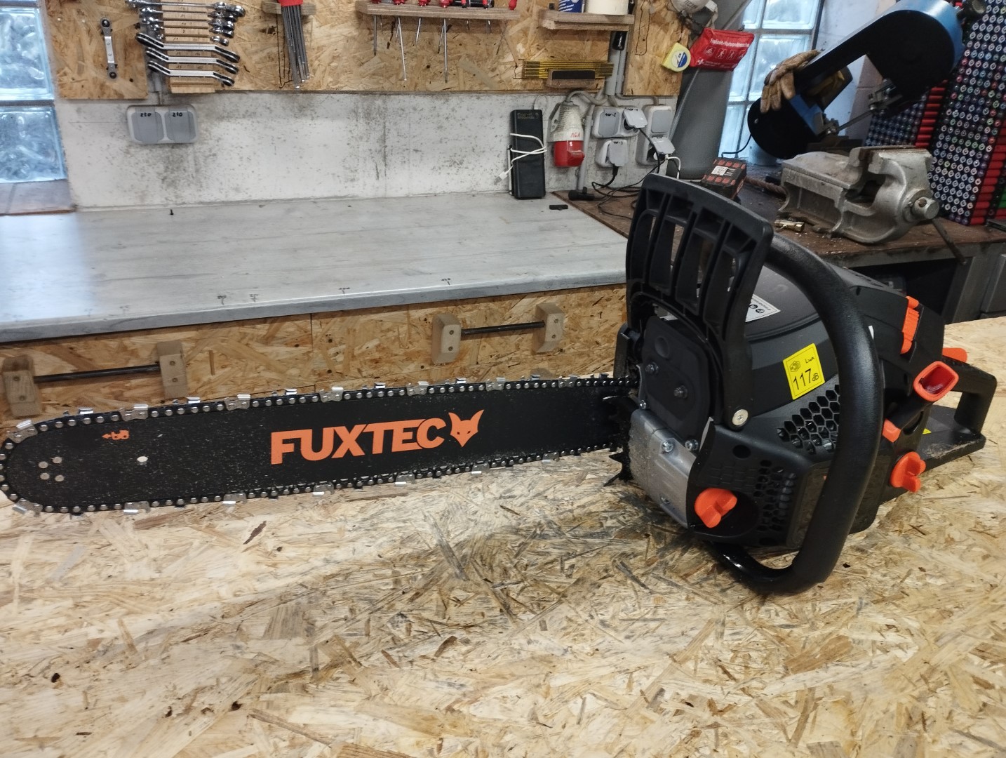 Fuxtec FX KS262 Motorsaege Kettensaege 1