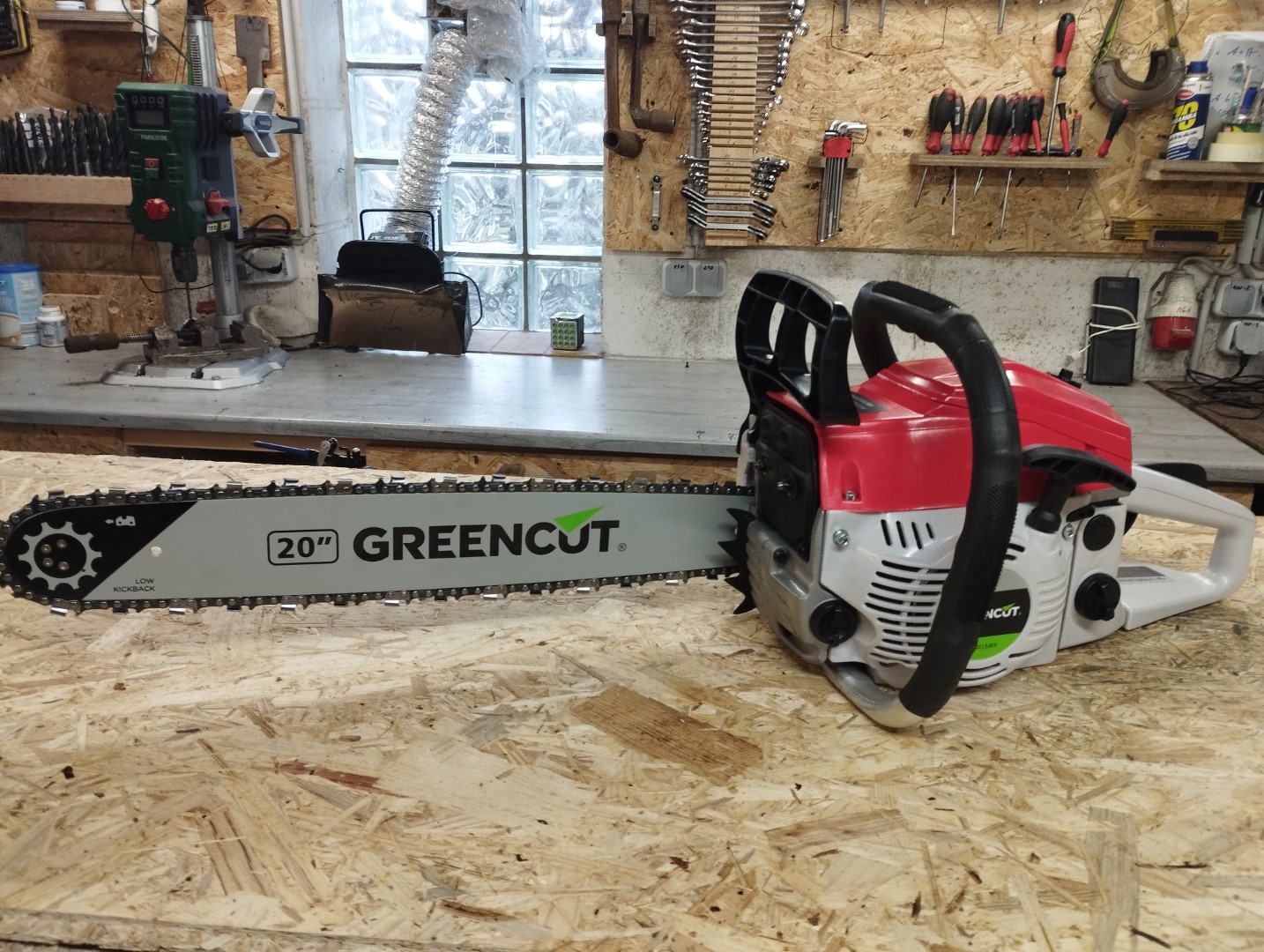 Greencut GS610X Benzin Motorsaege Kettensaege 1