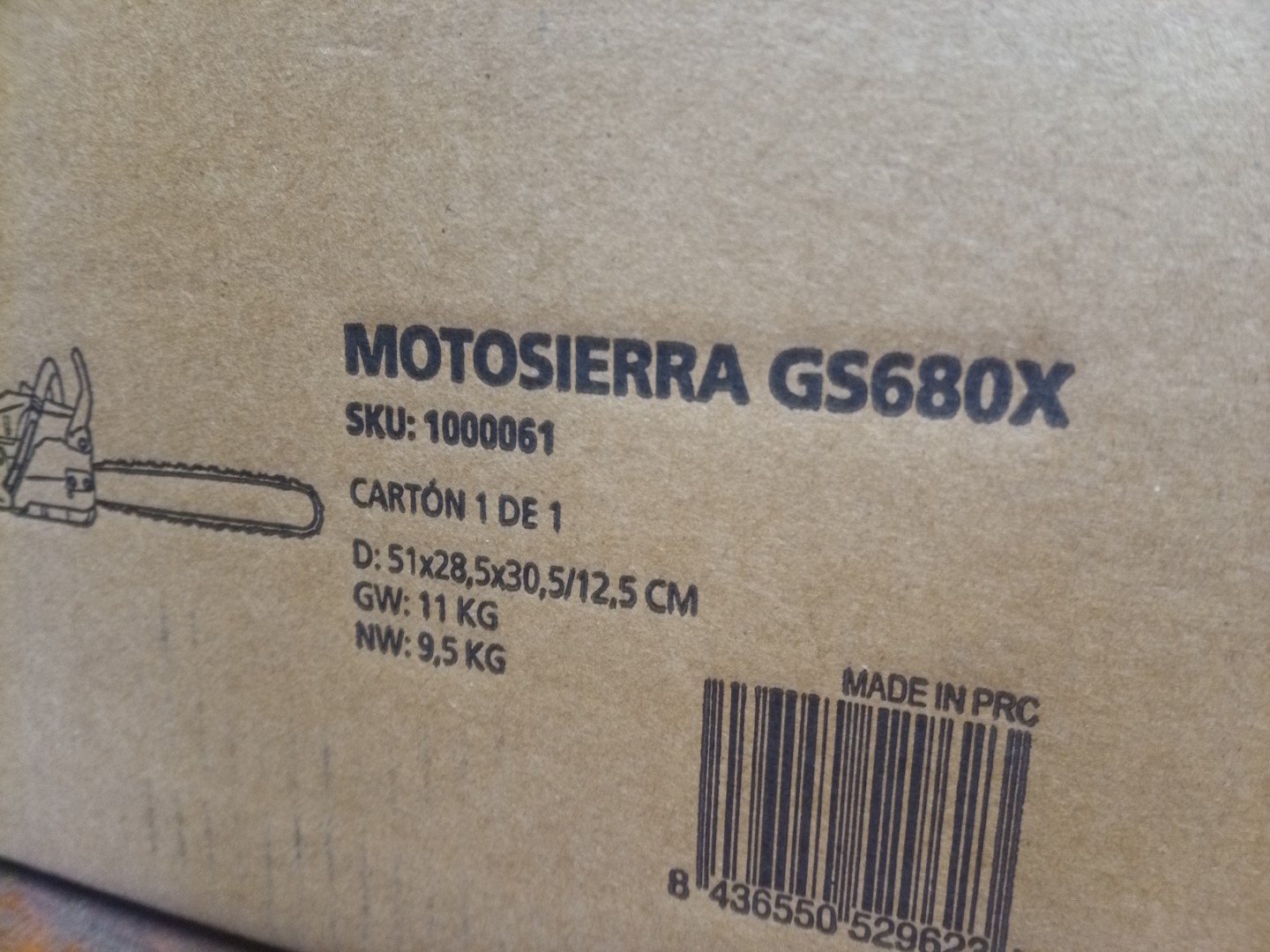 Greencut GS680X 68cc Kettensaege Benzin Motorsaege 02