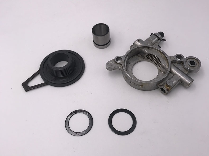 Husqvarna 372XP Oelpumpe