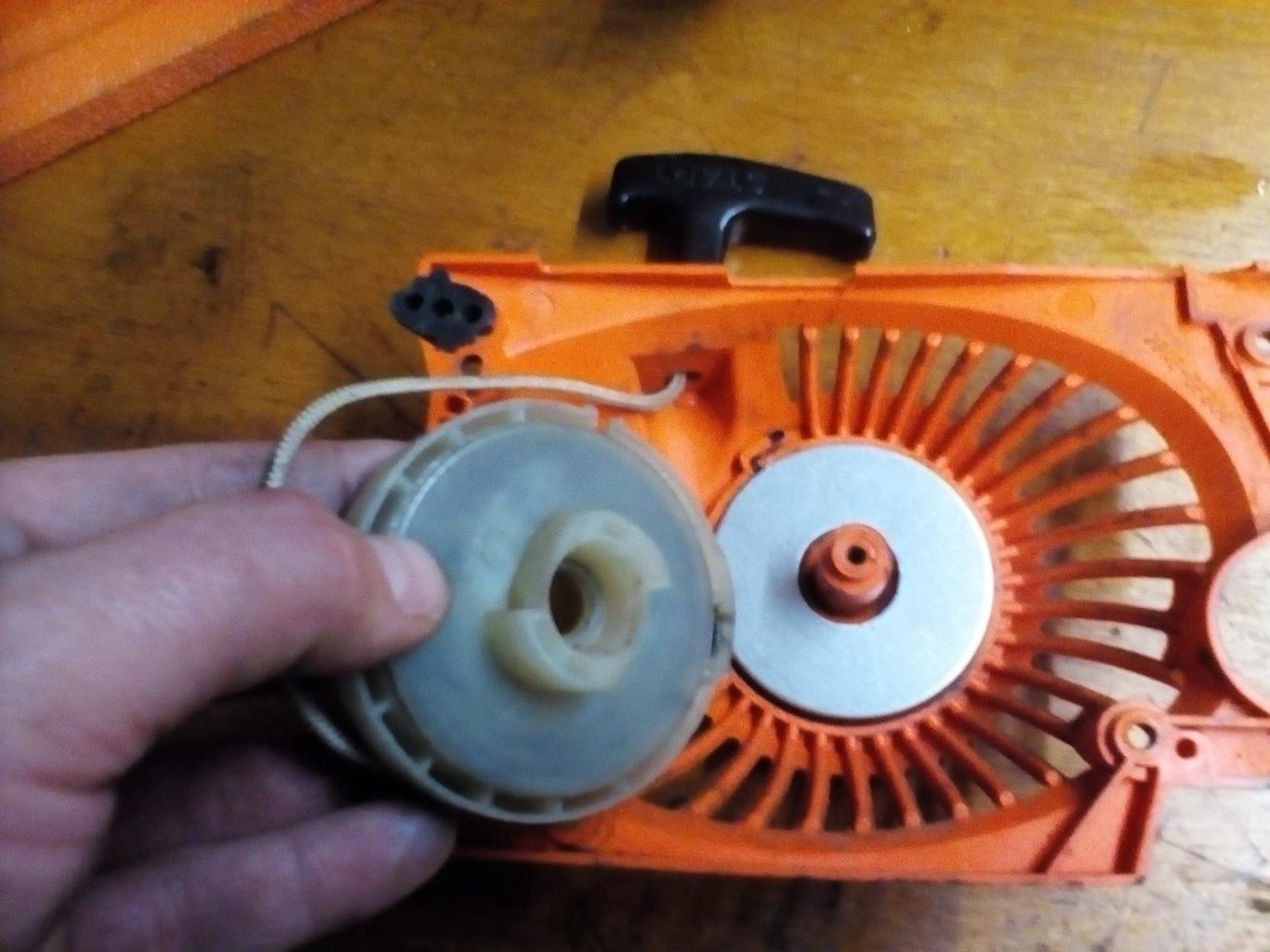 Seilzugstarter Easy Start reparieren chinesische Kettensaege 13