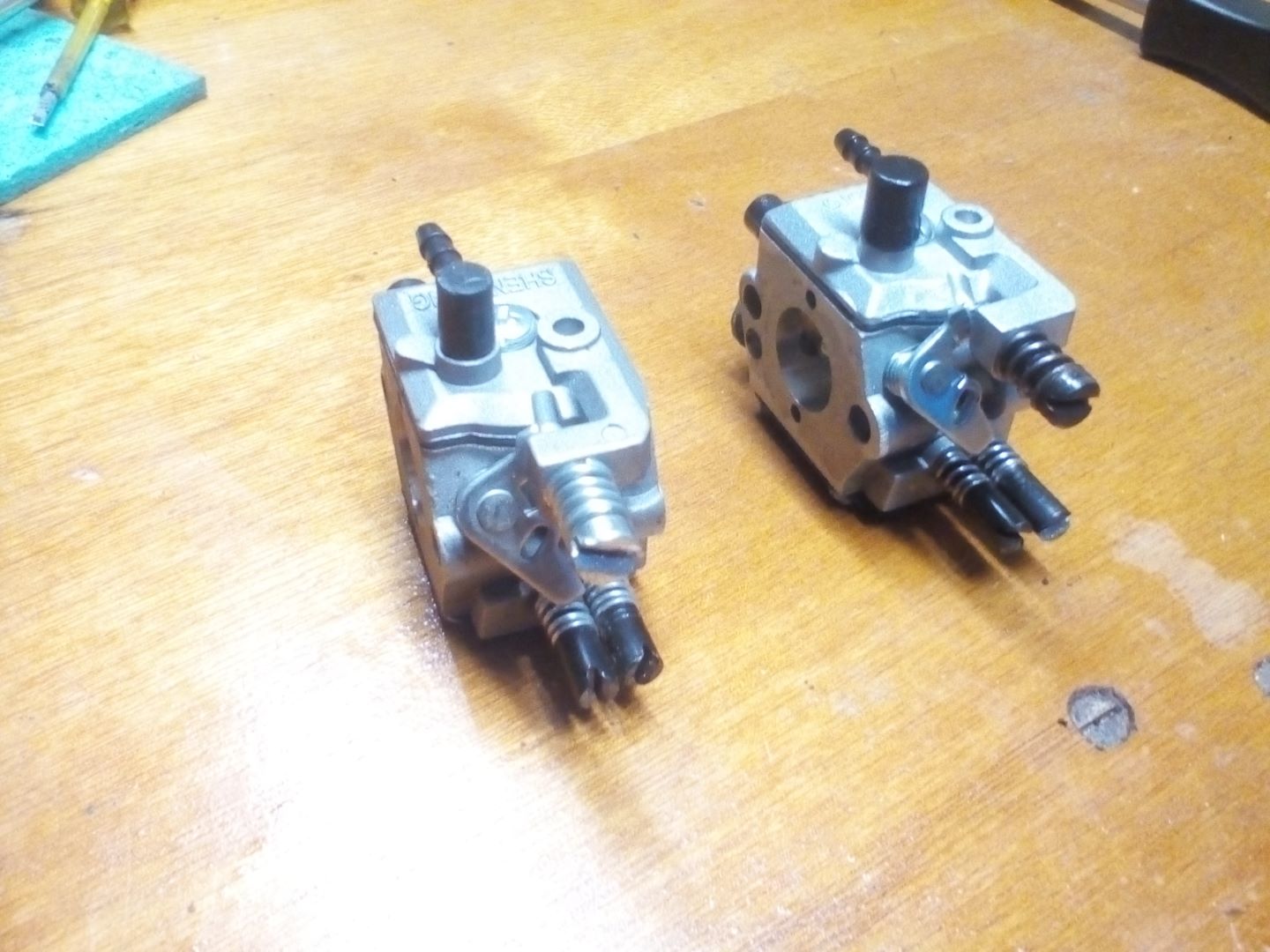 Vergaser ausbauen reinigen China Kettensaege 16