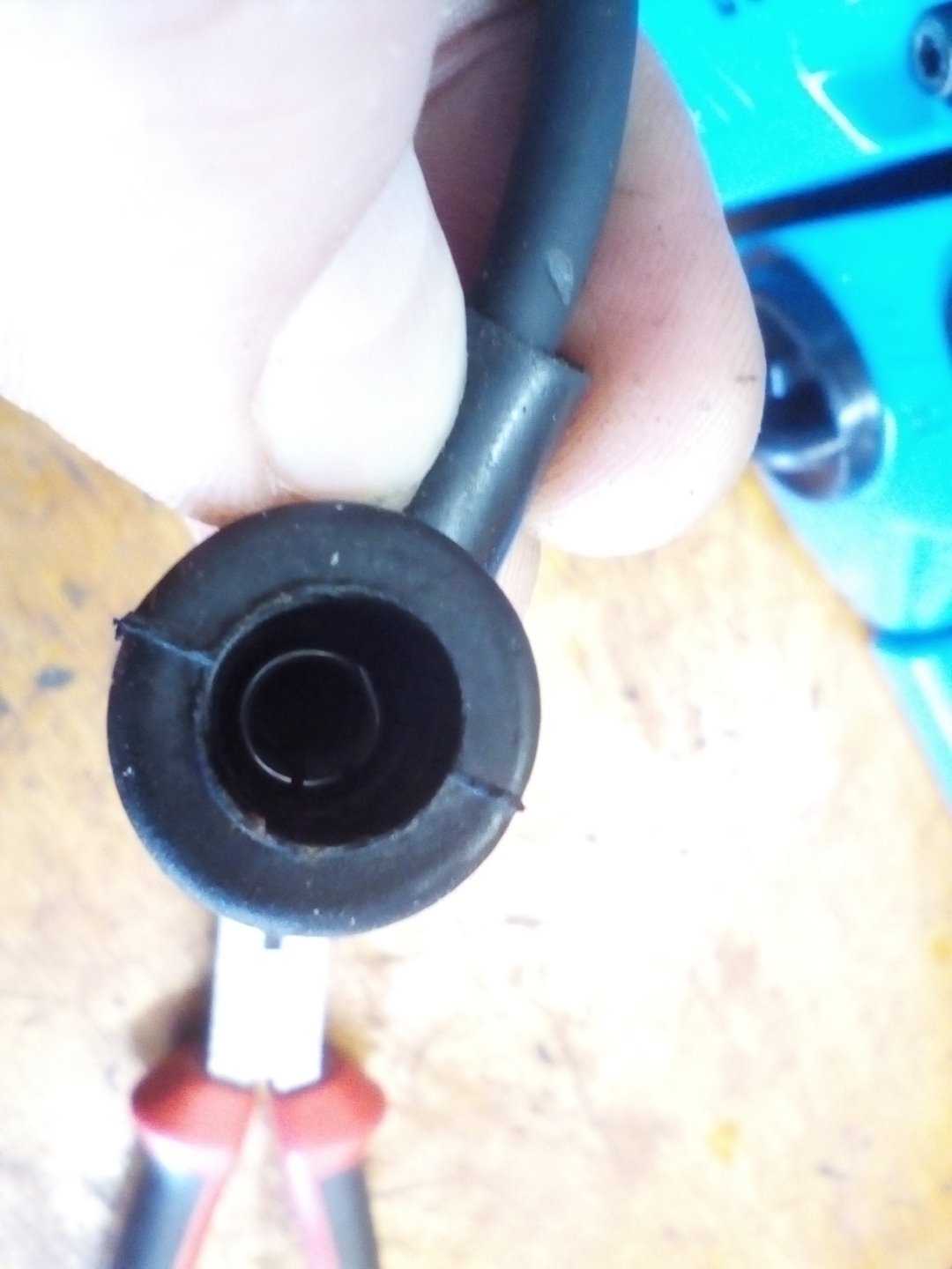 Zuendkerzenstecker chinesische Kettensaege 10