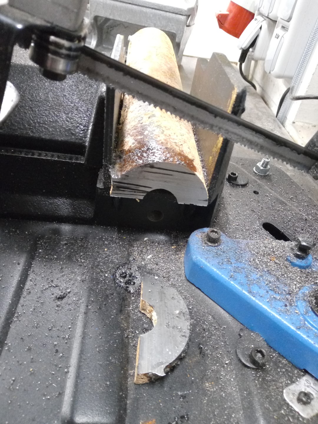 Metall Bandsaege Guede MBS 125 V 4