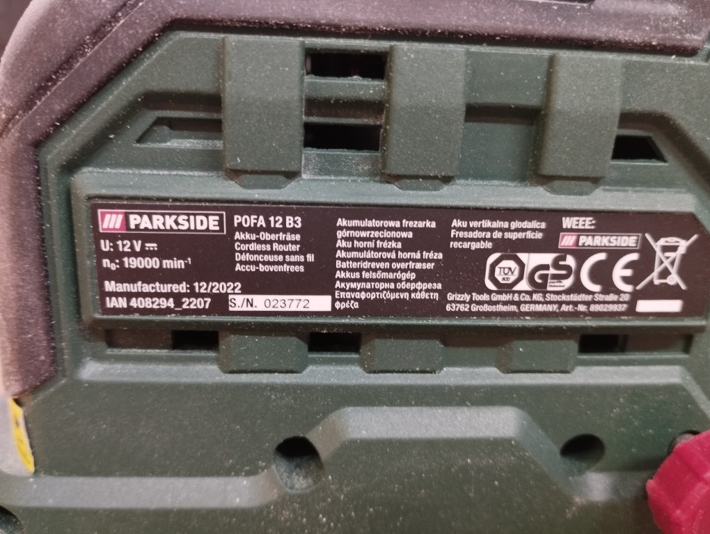 PARKSIDE 12V Akku Oberfraese POFA 12 A2 01