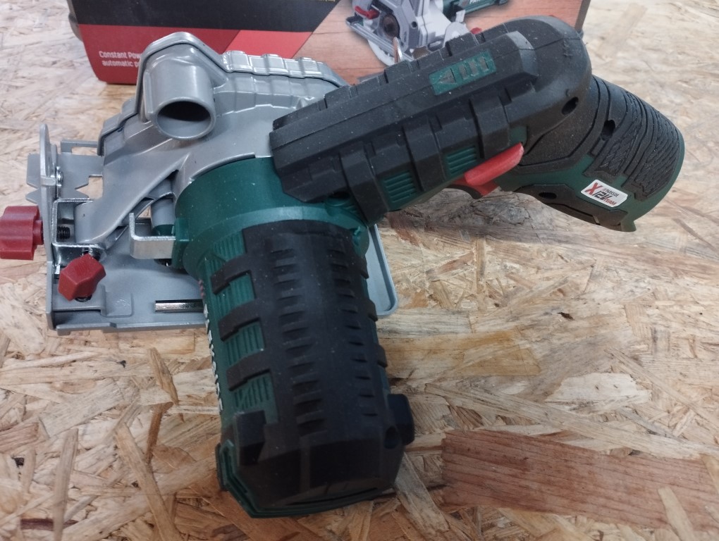 PARKSIDE 12 V Akku Handkreissaege PHKSA 12 B3