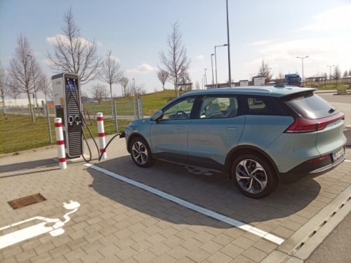 Elektromobilität E-Auto Elektroauto BEV Aiways U5 Ladesäule Supercharger Hypercharger CCS Schnellladesäule