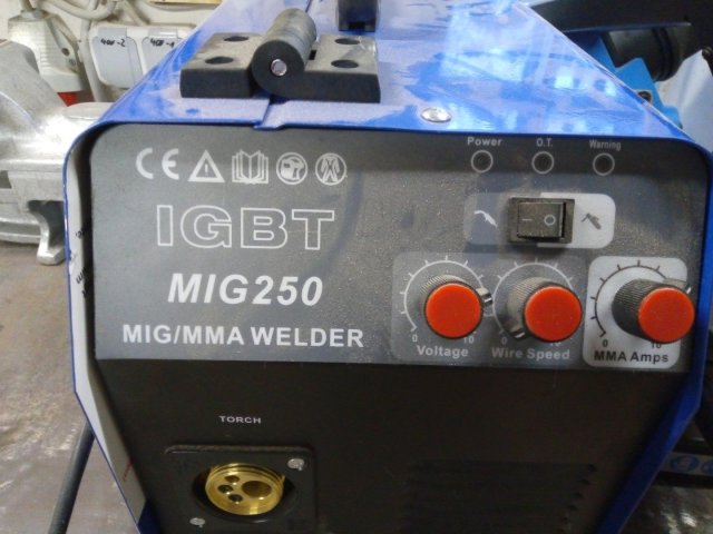 Bild von Schweißgerät - NTF IPO-Tools MIG 250