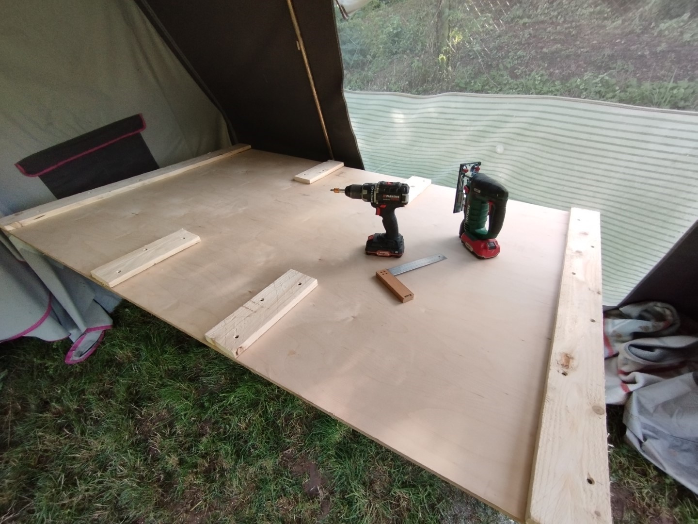 Trigano Oceane Faltcaravan Elektroauto Wohnwagen Camping Falter Wohnanhaenger 100