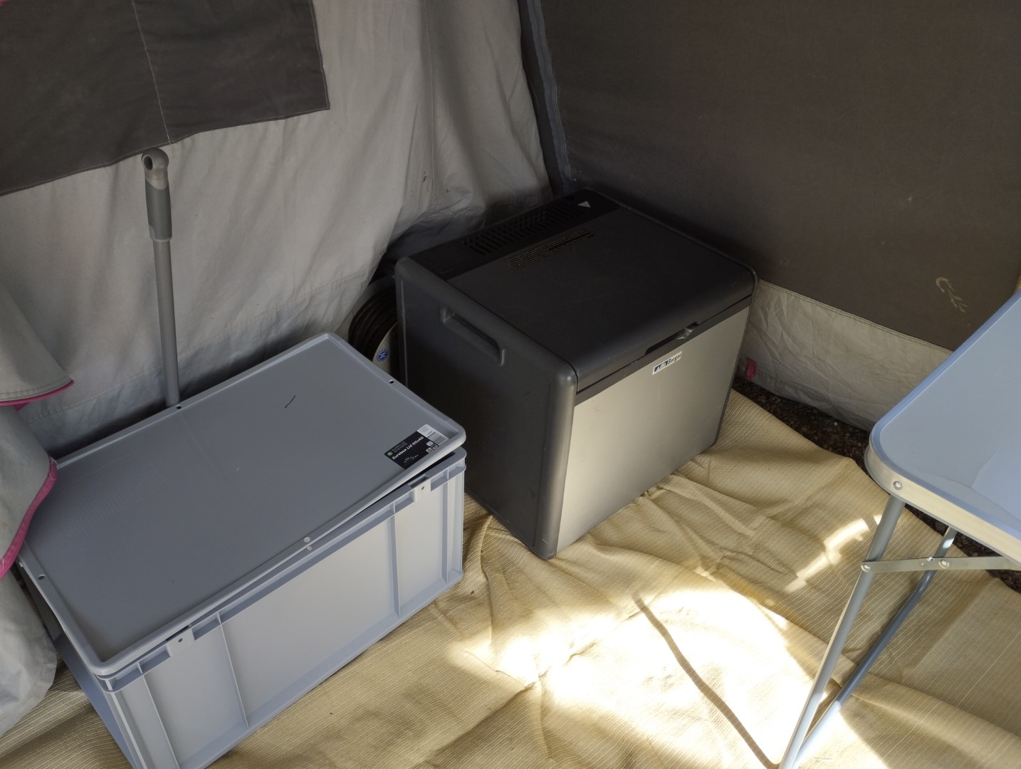 Trigano Oceane Faltcaravan Elektroauto Wohnwagen Camping Falter Wohnanhaenger