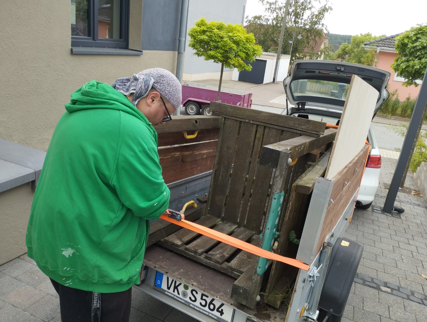 Klettergerüst Spielturm Rutsche Schaukel Sandkasten Jungle Gym restaurieren reparieren umbauen Hängebrücke